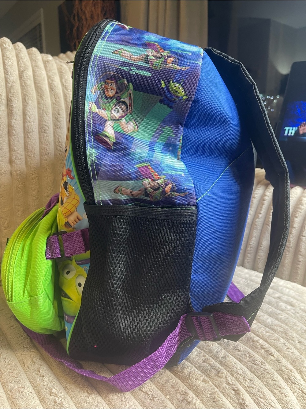 Disney Pixar Toy Story 4 Alien 3D Molded Front Pocket Kids Backpack - Picture 8 of 10